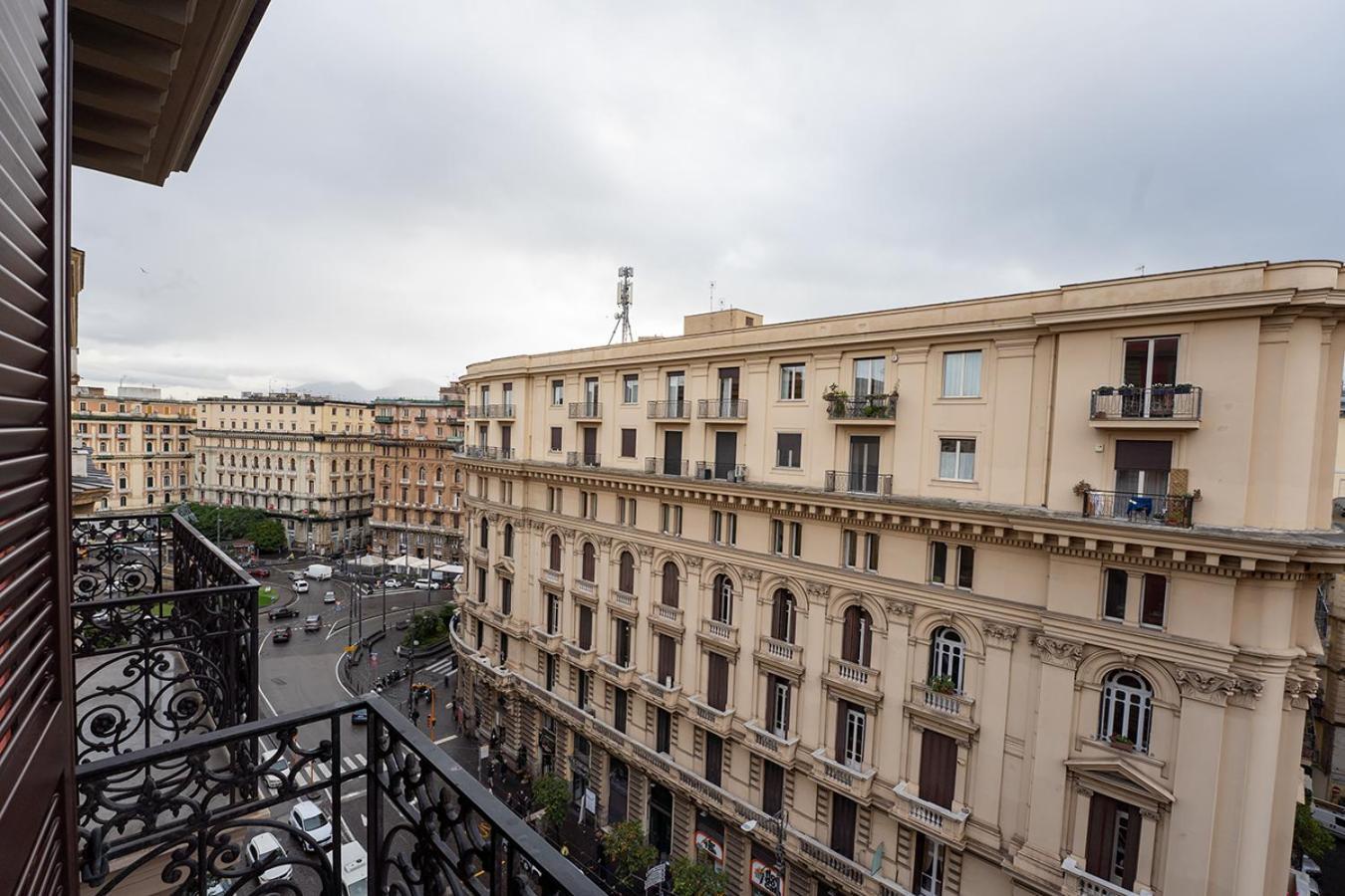 Greros H. Rooms Napoli Centro By Clapa Group Dislocated Hospitality Exterior foto
