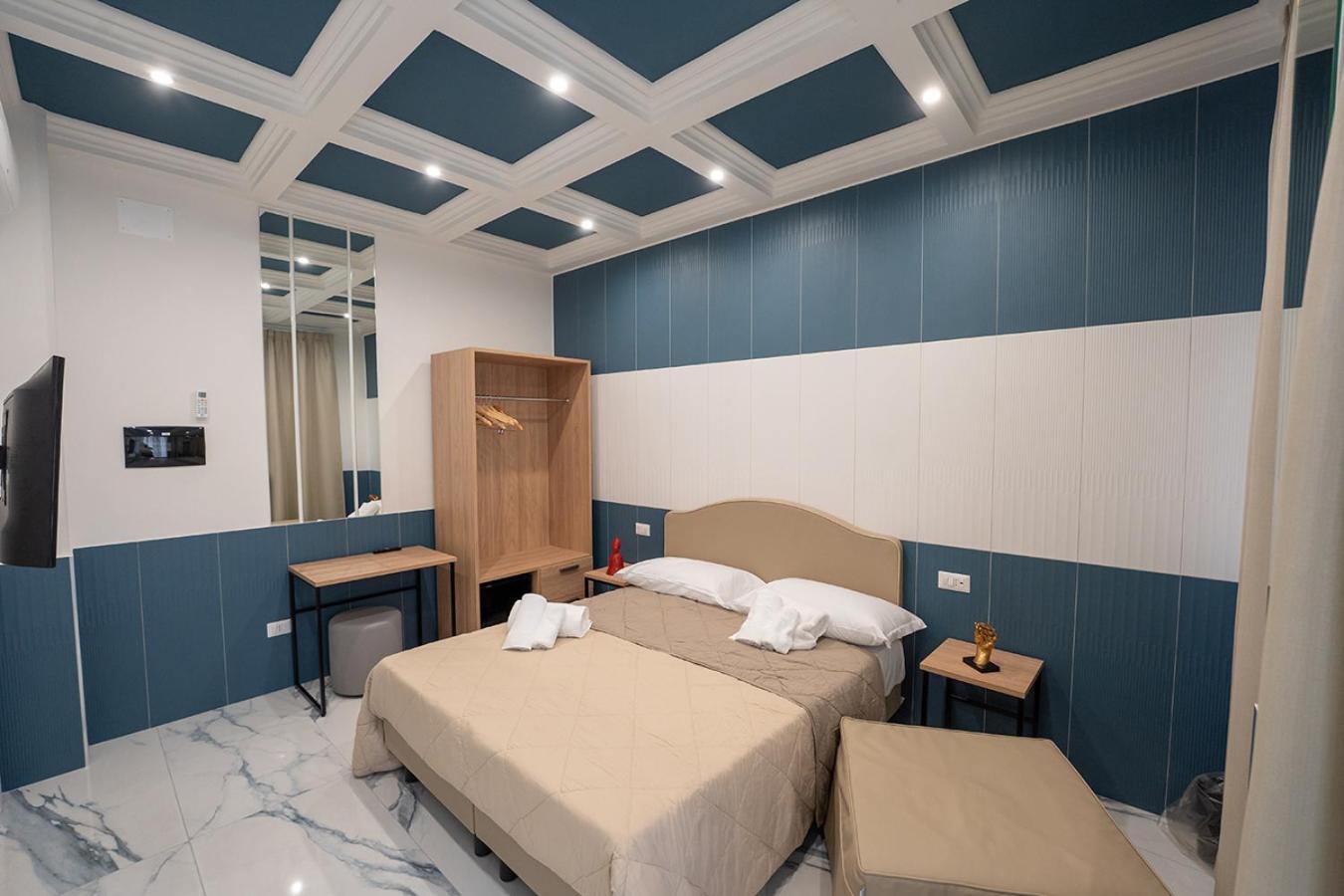 Greros H. Rooms Napoli Centro By Clapa Group Dislocated Hospitality Exterior foto